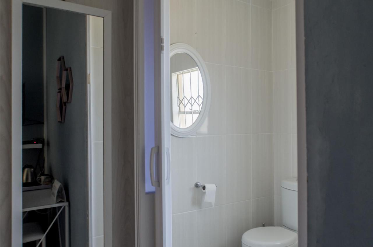 Seroloana Guest House Ράστενμπεργκ Εξωτερικό φωτογραφία