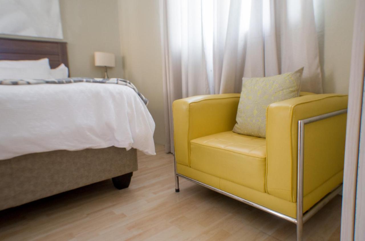 Seroloana Guest House Ράστενμπεργκ Εξωτερικό φωτογραφία